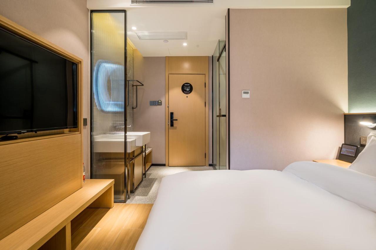 Meego Smart Select Hotel Shanghai Buitenkant foto