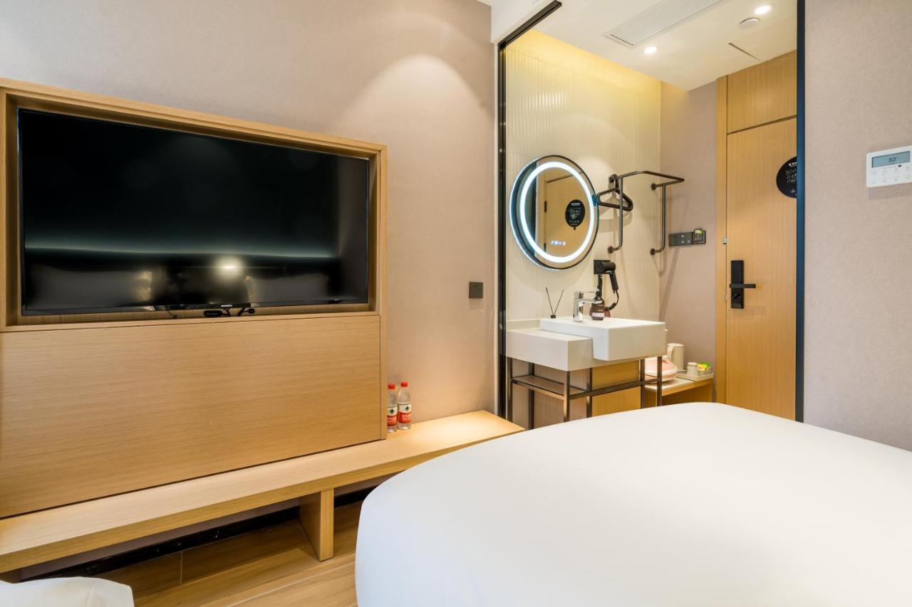 Meego Smart Select Hotel Shanghai Buitenkant foto