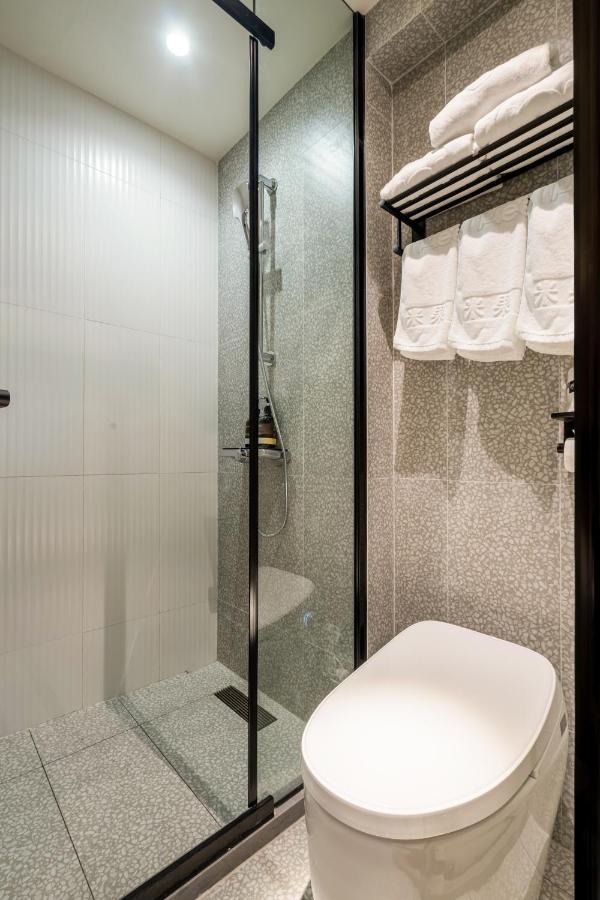 Meego Smart Select Hotel Shanghai Buitenkant foto
